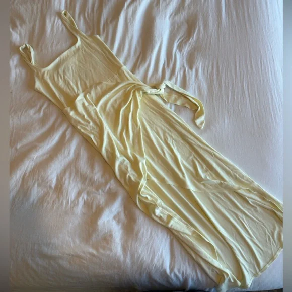 Aritzia Wilfred Butter Yellow Saturn Wrap Dress - Picture 2 of 3